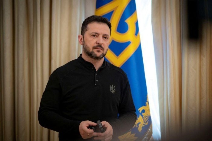 Xitoy Zelenskiyning Rossiyaga qurol yetkazib berish haqidagi ayblovlarini “siyosiy manipulyasiya” deb atadi Xitoy Zelenskiyning Rossiyaga qurol yetkazib berish haqidagi ayblovlarini “siyosiy manipulyasiya” deb atadi