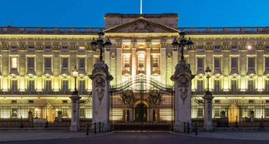 Bukingem saroyi 200 yil ichida birinchi marotaba rasmlar to‘plamini taqdim etmoqda