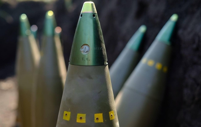 AQSh Ukraina uchun artilleriya snaryadlari ishlab chiqarishni 500 foizga oshirishni rejalashtirmoqda