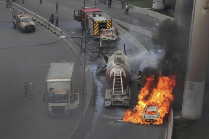Mexiko shahrida gaz tankeri portlashi oqibatida halok bo‘lganlar soni 15 kishiga yetdi