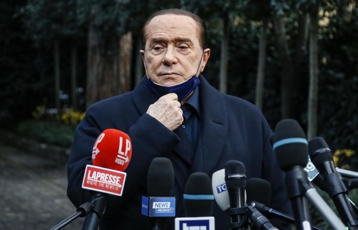 "Ғалаба қозонишим аниқ эди": Берлускони Италия президентлиги учун курашишдан бош тортди