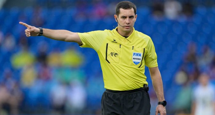 Ўзбекистонлик ҳакамлар бригадаси U-17 жаҳон чемпионати илк турида иш олиб боради