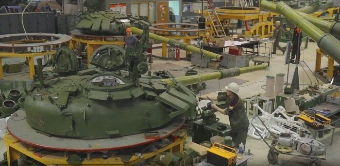 Дунёдаги энг йирик қурол ишлаб чиқарувчи компаниялар даромади ўсишда давом этмоқда