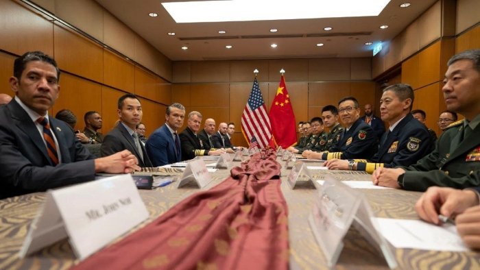 АҚШ ва Хитой ҳарбийлар ўртасида юзага келадиган “ҳар қандай муаммоларни юмшатиш учун” алоқа канали яратишга келишиб олди