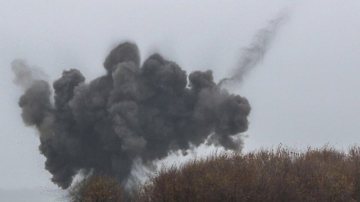 Киевда портлаш рўй берди Киевда портлаш рўй берди
