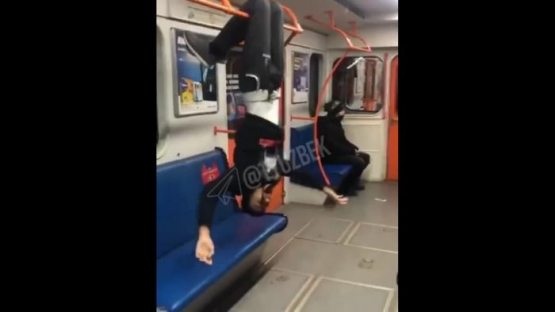 Toshkent metro vagonida noodatiy harakatlar qilgan yigit jazolandi