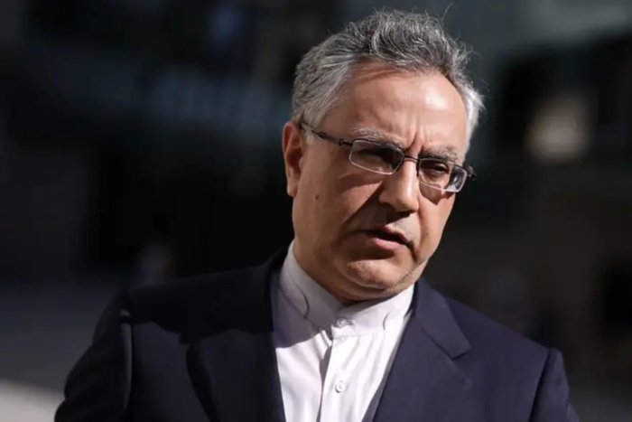 Эрон элчиси Буюк Британия Ташқи ишлар вазирлигига чақирилди