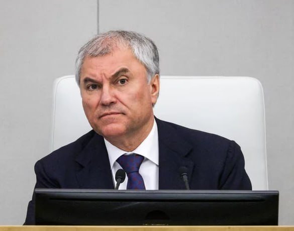 Volodin muhojirlarni kasalxona va maktablarda ishlashga ruxsat bermaslikka chaqirdi