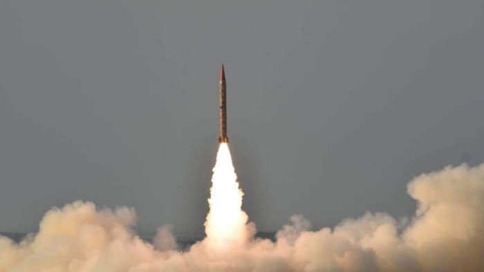 Pokiston 450 km masofaga uchadigan Abdali raketasini sinadi Pokiston 450 km masofaga uchadigan Abdali raketasini sinadi