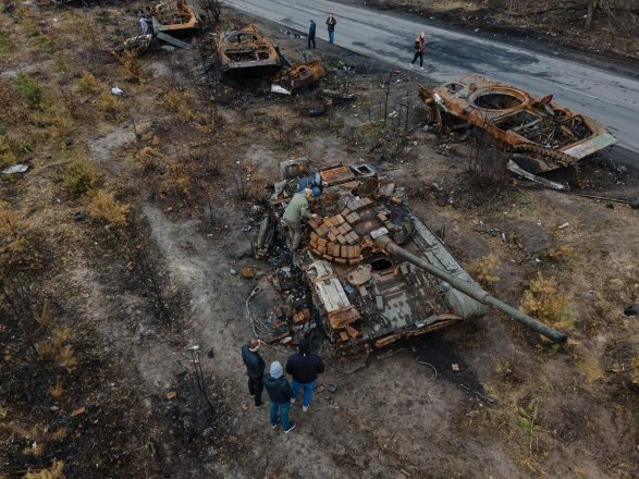 Россия Покровск яқинида беш дивизиясини йўқотди