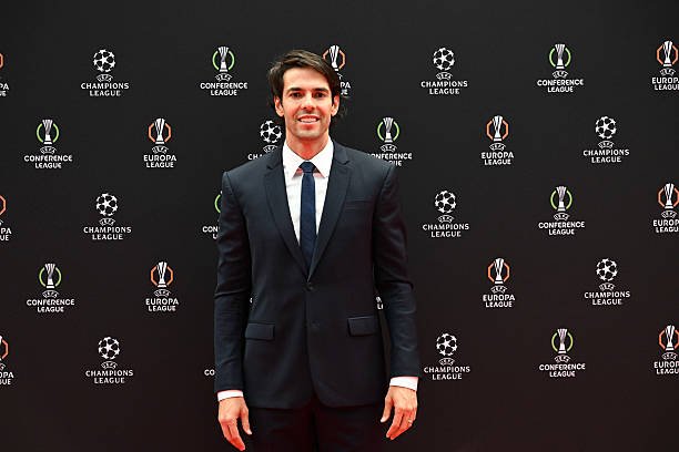 Sobiq mashhur futbolchi murabbiy bo‘lmoqchi