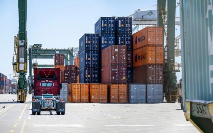 Трамп жорий қилган тариф фонида АҚШ савдо камомади 16 фоизга қисқарди