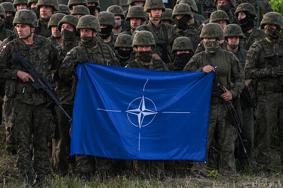 НАТО Россияга қаршилик кўрсатишга қодир эмас - ҳарбий эксперт