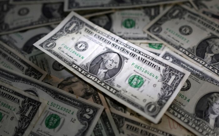  Dollar uch yillik eng past darajaga tushdi