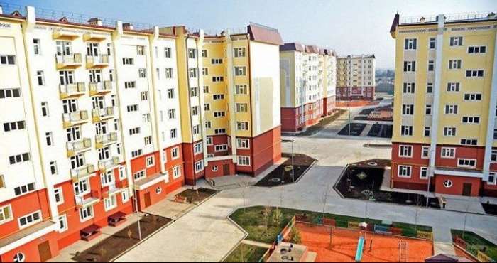 Yashirin kamera porno voyeur video Rossiya hinterlandi va jinsiy aloqa