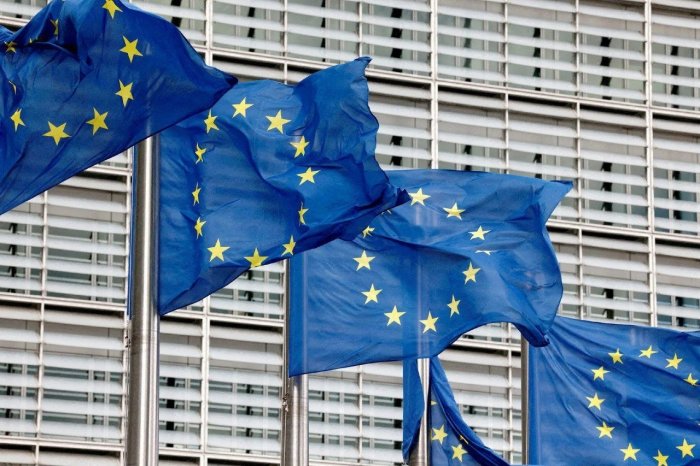 Evropa Ittifoqi Kengashi Yevropani qayta qurollantirish uchun 150 milliard yevrolik fond yaratishni yakuniy tarzda ma’qulladi — Euroactiv Evropa Ittifoqi Kengashi Yevropani qayta qurollantirish uchun 150 milliard yevrolik fond yaratishni yakuniy tarzda ma’qulladi — Euroactiv
