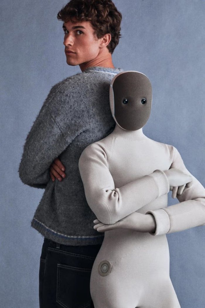 Дунёдаги илк одамсимон робот NEO расман сотувга чиқарилди