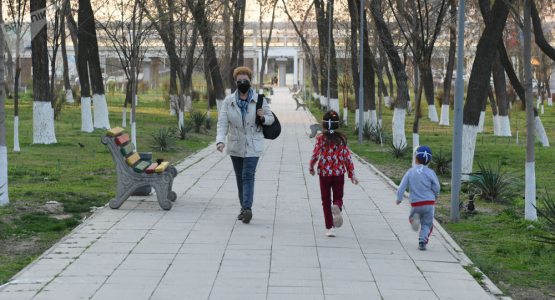 Oqilov bolalar orasida ham koronavirus bilan kasallanish ko‘payayotganini ma’lum qildi