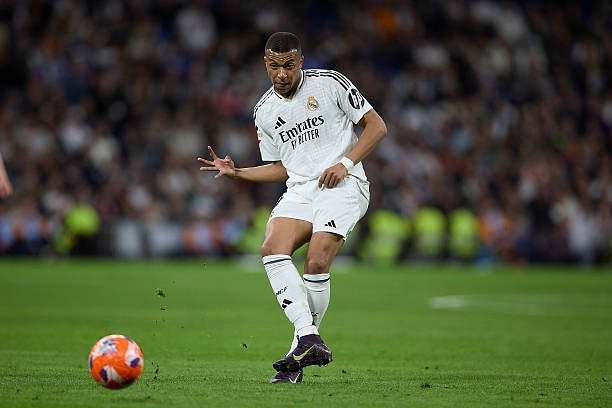 Мбаппе Роналдуни ҳам ортда қолдириб кетди