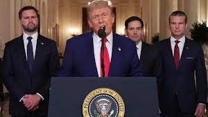 Аляскадаги саммитда АҚШ делегациясида кимлар бўлади?