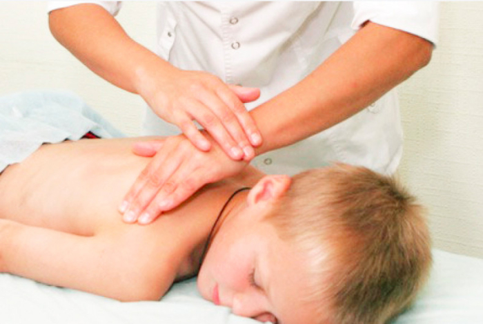 Eng yirtilgan mushukning fotosurati