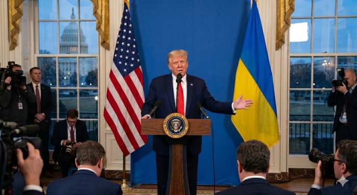Трамп Украина можаросига барҳам беришга эришиш мумкинлигига ишонишини маълум қилди