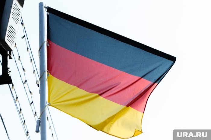 Германия Мудофаа вазирлиги ҳукуматдан Украина учун қўшимча 3,8 миллиард евро сўраган