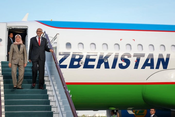 Singapur prezidenti Uzbekistan Airways reysi bilan Toshkentdan uchib ketdi