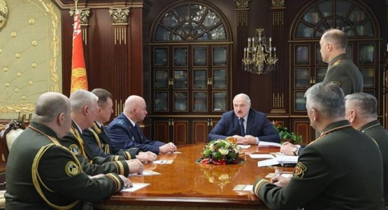 Лукашенко хавфсизлик ходимларидан ўч олмоқчими?