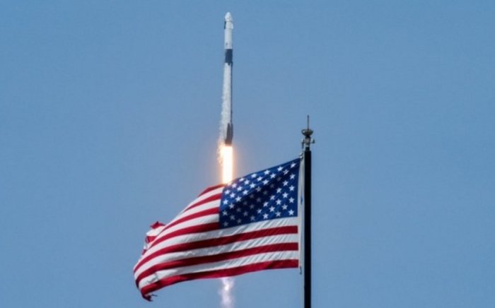 SpaceX bilan shartnomalarni bekor qilinishi AQShni Rossiyaga qaram qiladi