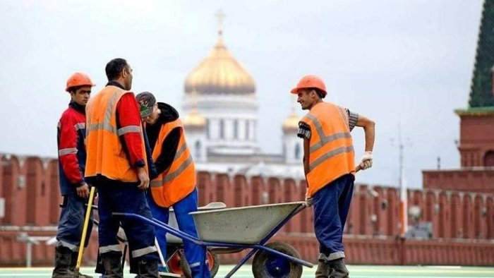 Москвада патент бўйича ишлаётган 5,6 мингга яқин мигрант алмаштирилади