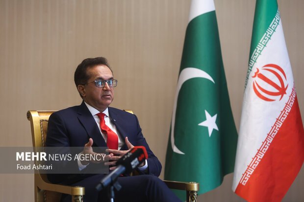 Покистон: Исроилга қарши урушда Эронни тўлиқ дипломатик қўллаб-қувватлаймиз