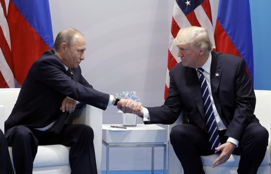 Нобель: Путин ва Трамп ўртасида янги "жанг" бошланди