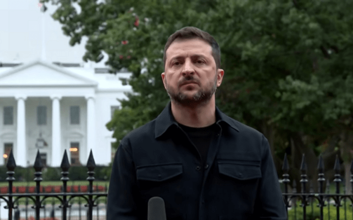 Zelenskiy: "Rossiya AQSh orqali Ukraina bilan ikki tomonlama uchrashuvni talab qildi"