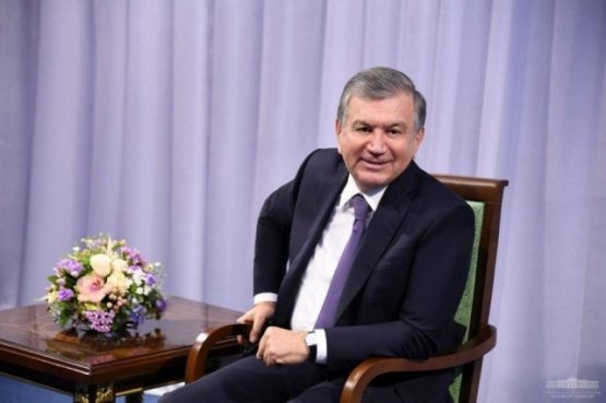 Shavkat Mirziyoyev Ilhom Aliyevni tabrikladi
