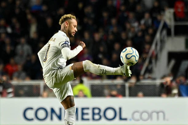 Braziliyadan shov-shuvli bayonot: Neymarni mundialga olib borish xato!