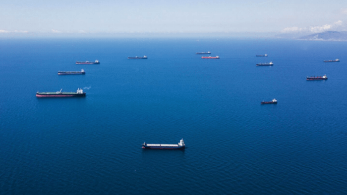 AQSh qamaliga qaramay, Ho‘rmuz bo‘g‘ozi orqali 20 dan ortiq kema o‘tib ketdi