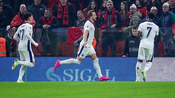 Харри Кейн афсонавий Пелени ортда қолдирди