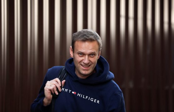 Алексей Навальний 30 кунлик ҳибсдан сўнг озод қилинди