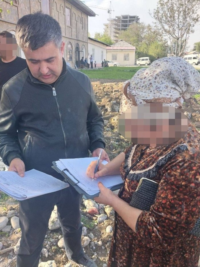 Noqonuniy qurilma buzilib, yer maydoni qonuniy egasiga qaytarildi