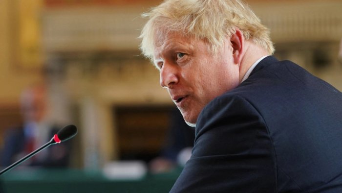 Борис Жонсон пул учун Украинадаги можаронинг узайтирилишига туртки берганми?