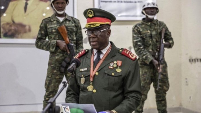 Гвинея-Биссауда вақтинчалик президент тайинланди