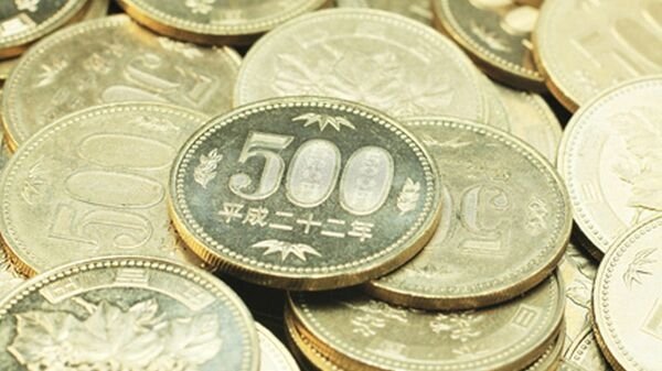 Япония валютаси 34 йиллик энг паст даражага етди