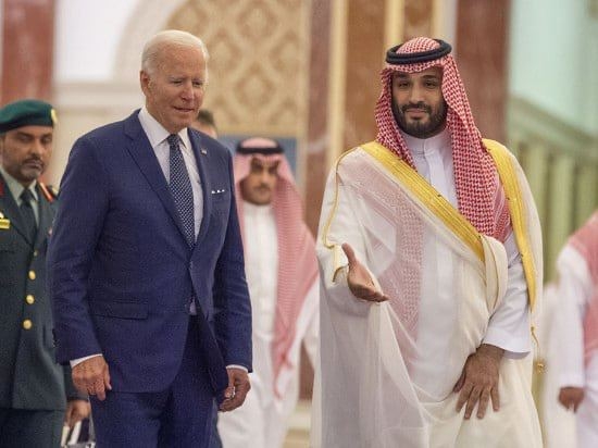 Saudiya valiahd shahzodasi AQShni "katta iqtisodiy zarar" bilan tahdid qildi