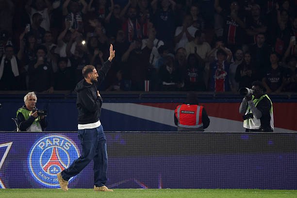 "PSJ" "Manchester Siti"ning ilk taklifini qabul qilmadi