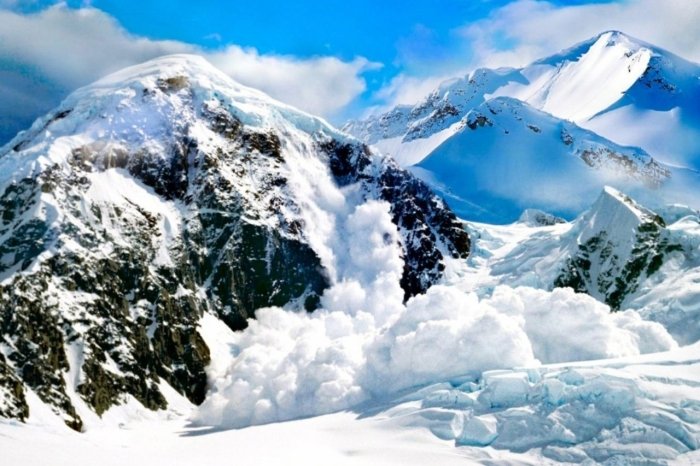 Ўзбекистоннинг 6 та вилоятида қор кўчиш хавфи эълон қилинди