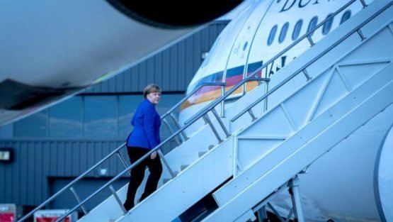Angela Merkel Rossiyaga tashrif buyuradi