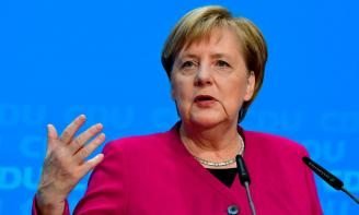 Ангела Меркел лавозимидан кетгач, ойига қанча нафақа олиши маълум бўлди