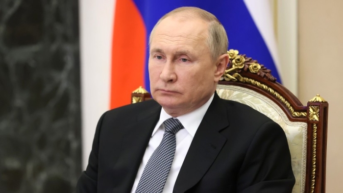 Путин: Ғарб Россиянинг қашшоқ мамлакатларга бепул ўғит етказиб беришга тайёрлигини эътиборсиз қолдирди