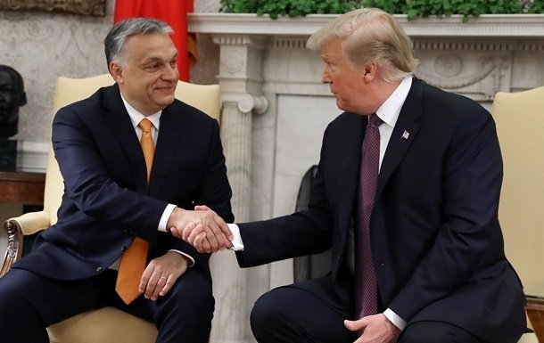 Орбан Трампга Россия Украинада ғалаба қозонганини айтди